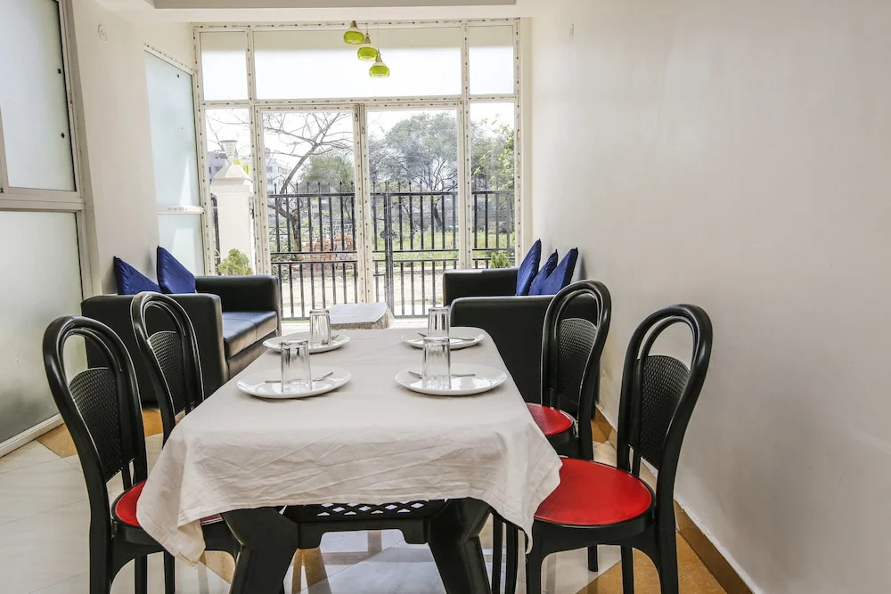 Eleanora Guest House by FabHotels