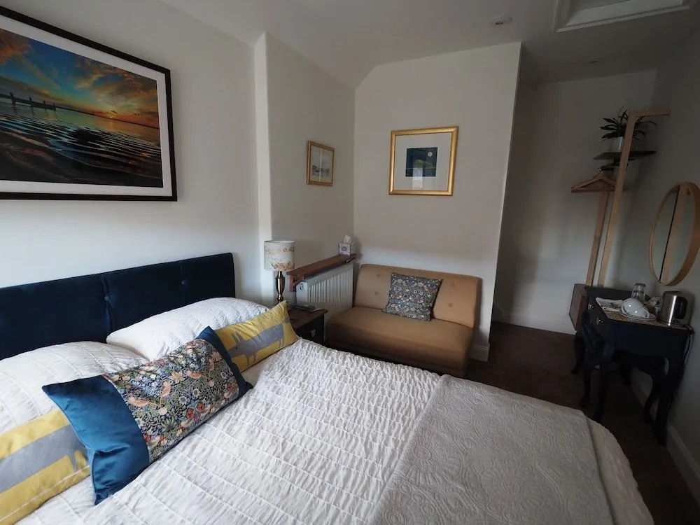 Cowrie Guest House