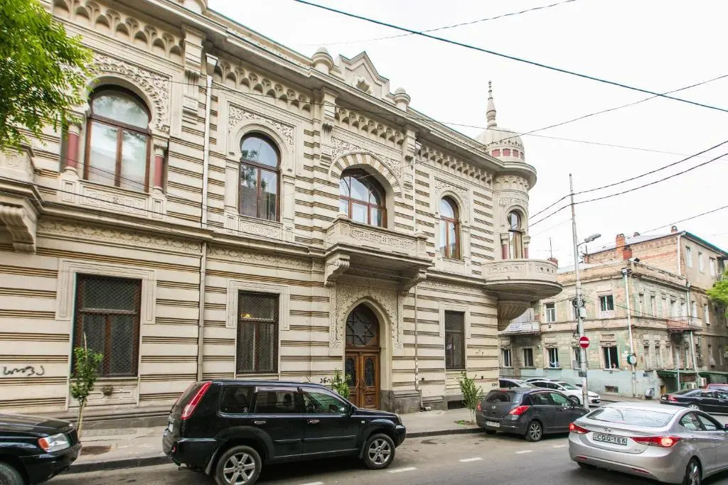 KuXoS Apartment On Machabeli Street
