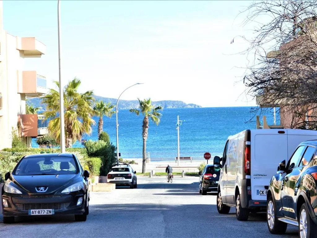 Appartement Cavalaire-sur-Mer, 1 pièce, 3 personnes - FR-1-226B-98