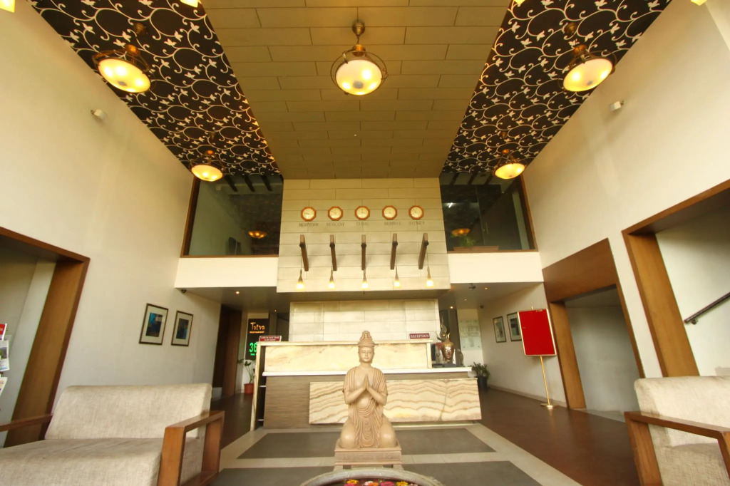 Hotel Orange Tree