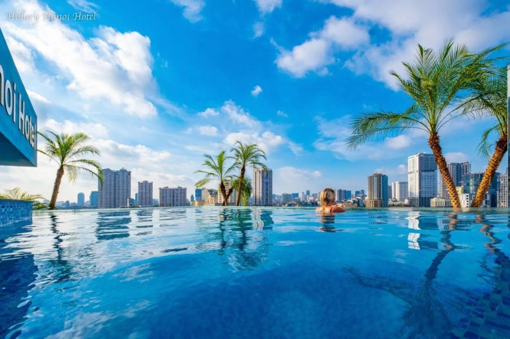 Hillary Hanoi Hotel With Outdoor Swimming Pool