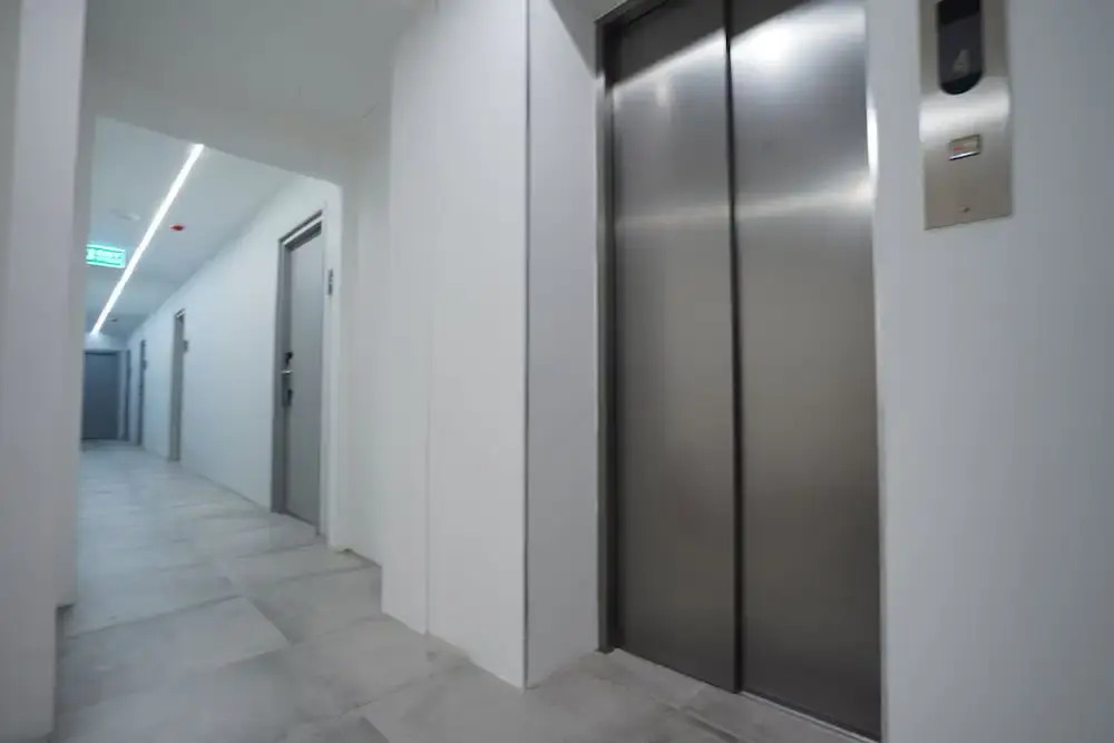 E11 Hotel - BTS Punnawithi
