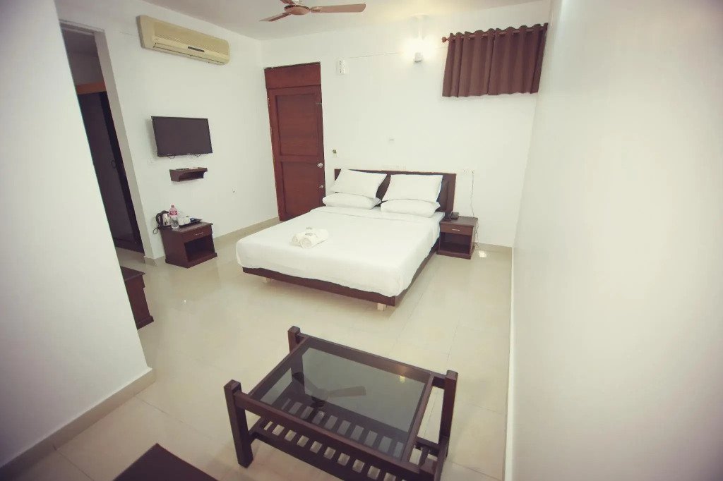 SS Beach Resort