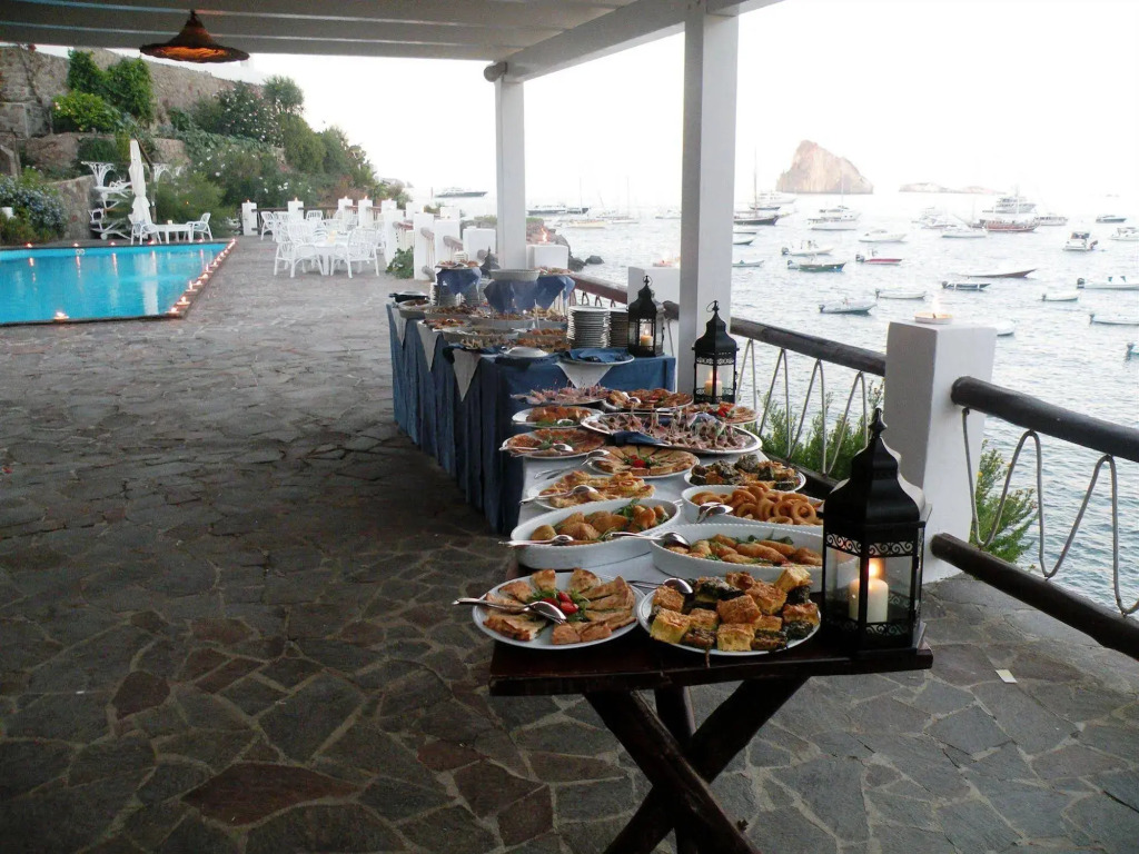 La Piazza Luxury Hotel & Spa