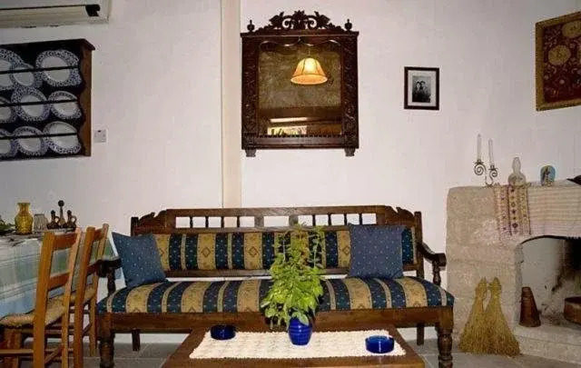 Narkissos Villa