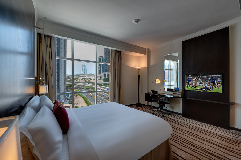 Отель Radisson Blu Barsha Heights