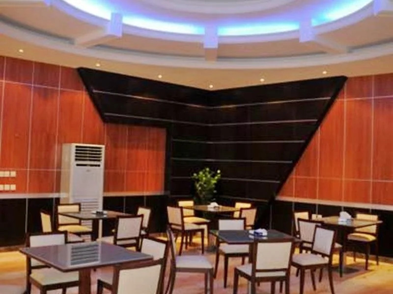 Almakan Hotel 113
