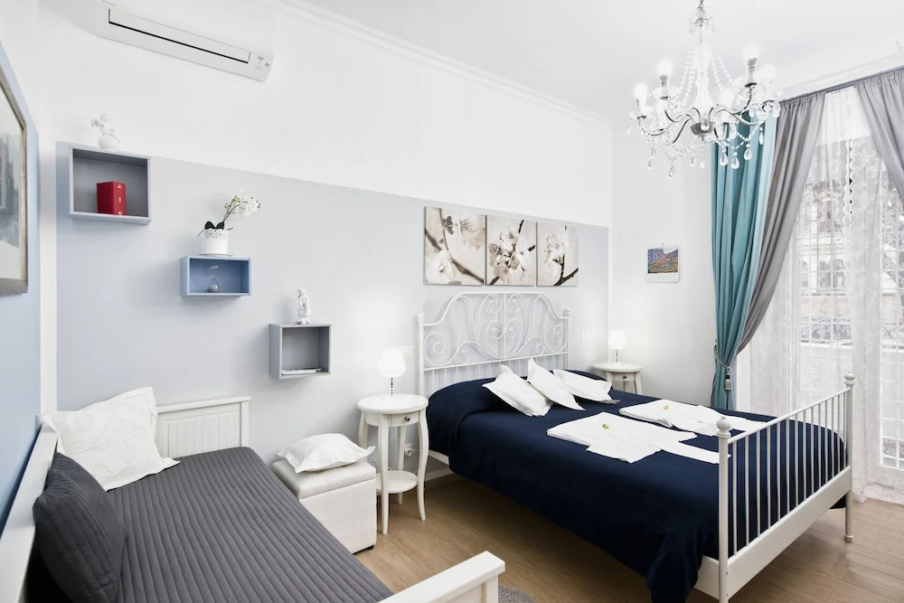Etere in Prati Rooms