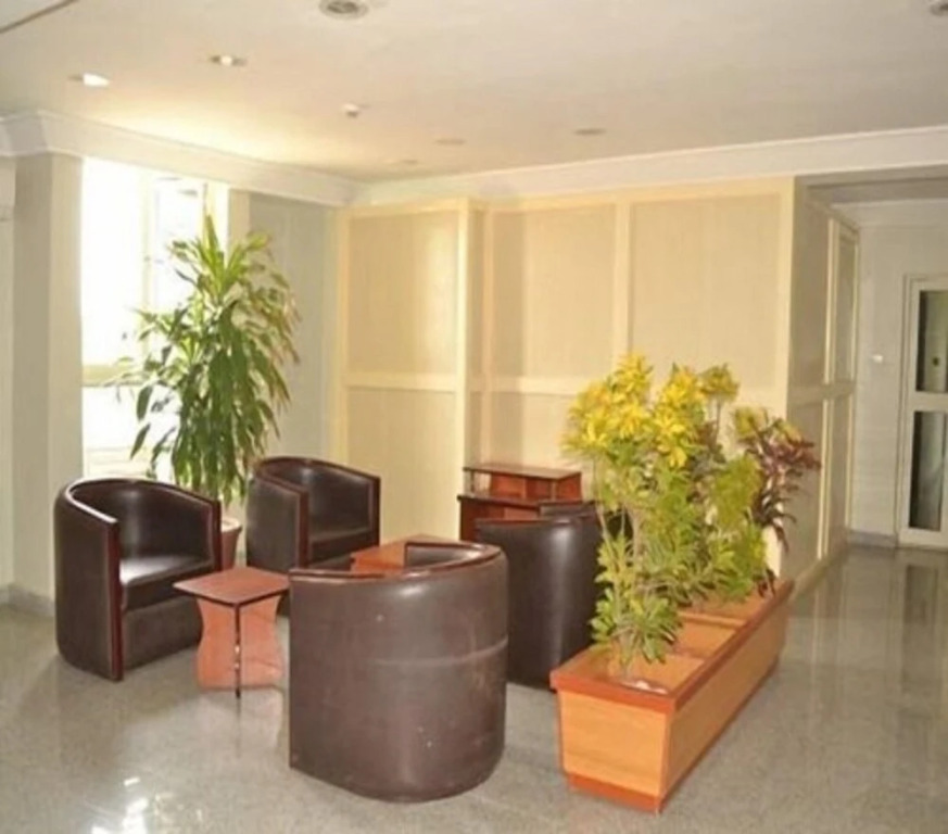 Royal Choice Inn
