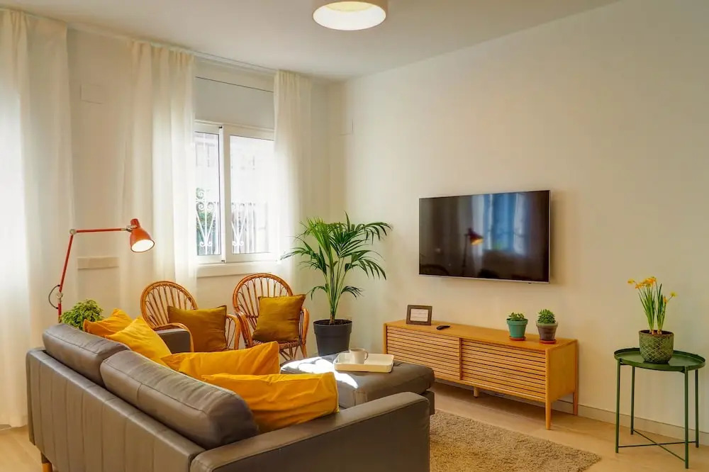San Sebastian Apartment With Patio by Hello Apartments Sitges
