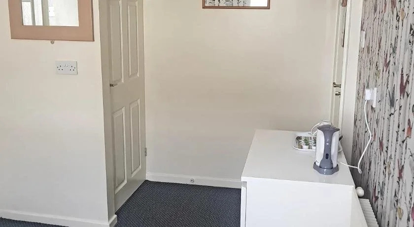 Ascot Hotel