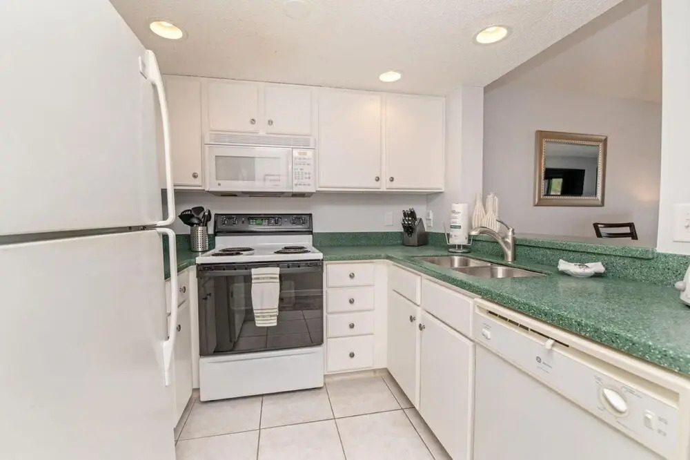 4205 Courtyard Villa 2nd Fl N
