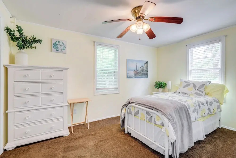 St. Marys Chic: Porch Living & Total Walkability!