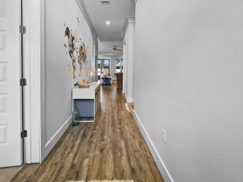 Tibidabo Beach House 3 Bedroom Home by RedAwning
