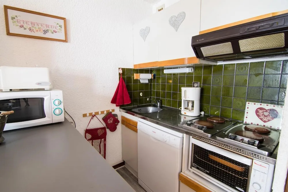 Cretes N°120 : Studio Cabine 4 Personnes / Studio Cabin 4 People