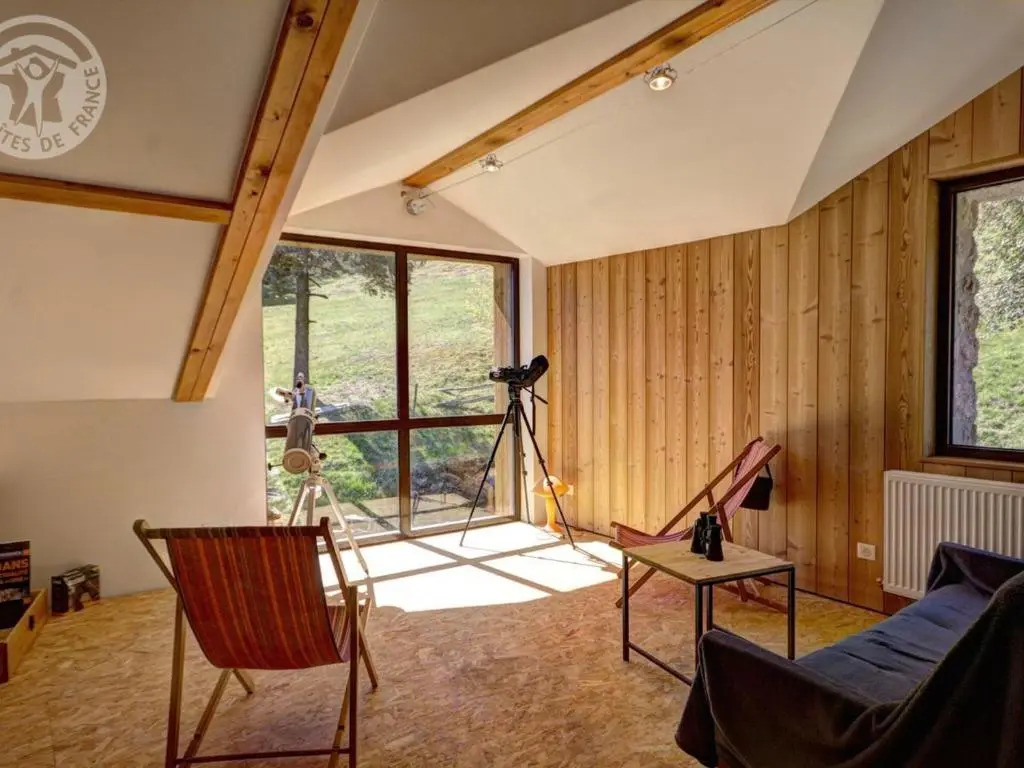 Gîte authentique avec cheminée, animaux admis et WiFi en bordure de forêt - FR-1-496-127