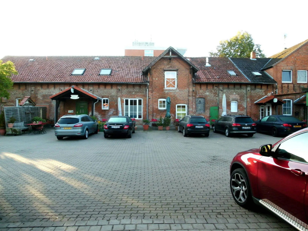 HAHNE Hotel und Appartements