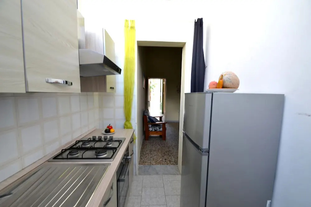 Luce Holiday Home With air Conditioning for 5 Guests