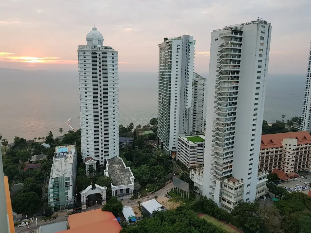 Riviera 1BR Sea View B1111