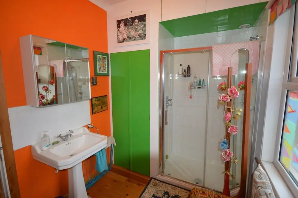 Beautiful 2 Bedroom House In St Werburgs