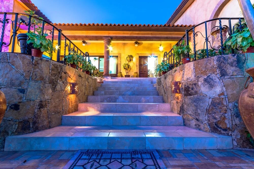 Spacious 4 Bachelor/ette W/free Cook: Finca Tezal