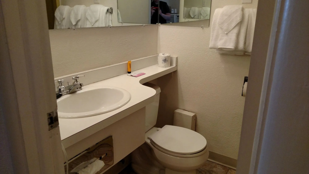 Americas Best Value Inn Polson