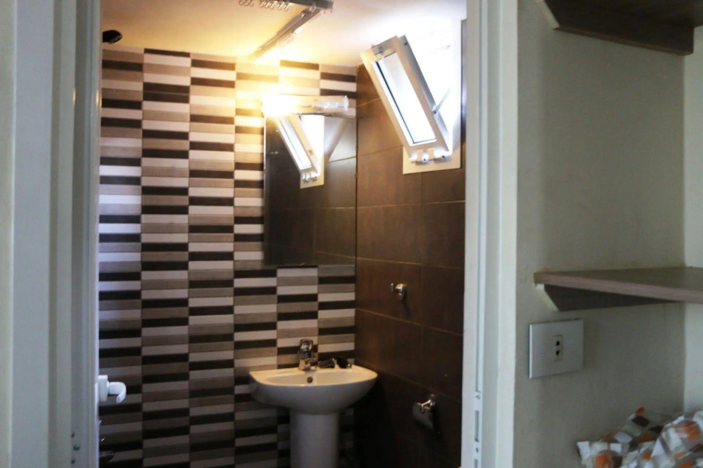 Bil Residence
