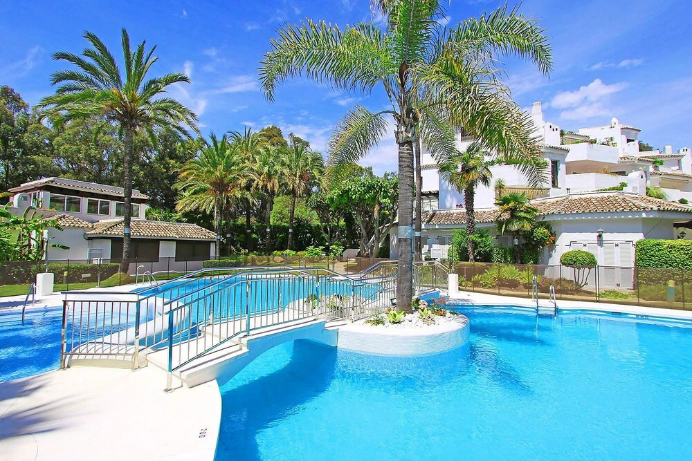 1094 Beachfront Duplex Penthouse Large Roofterrace Seaview