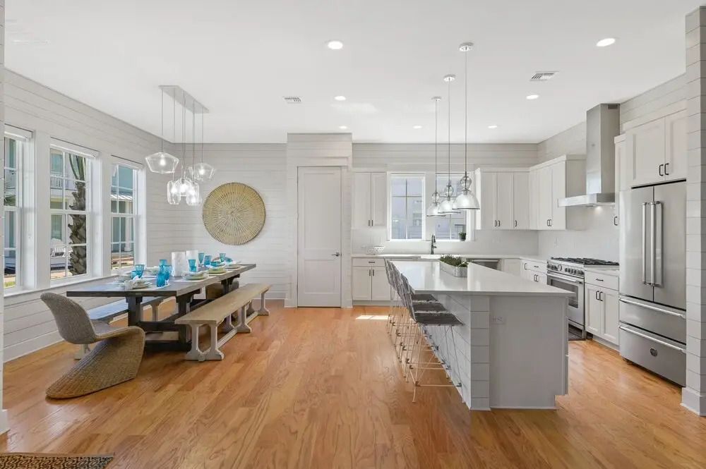 Capella at the Shore 208 RO