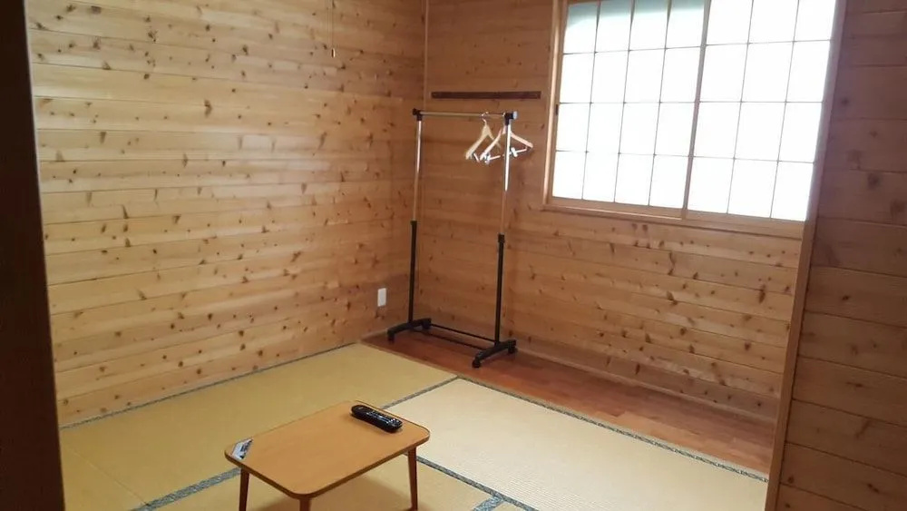 Minshuku Earth Yamaguchi