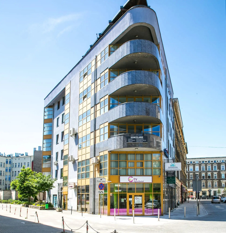 MARGI City Aparthotel
