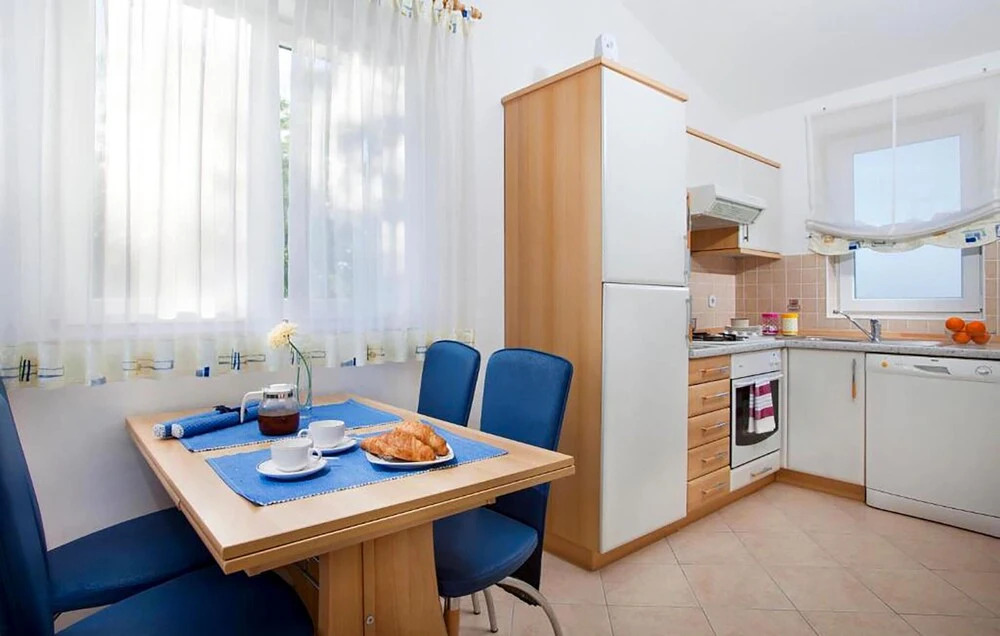 Amazing Apartment in Vabriga With 2 Bedrooms and Wifi