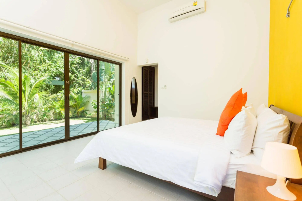 Baan Rim Klong