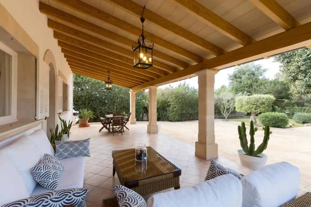 VILLA MESTRAL, reformada 2022