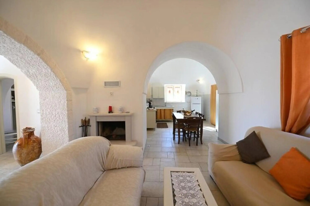 Holiday home with pool in Cisternino