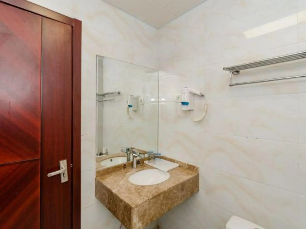 Zhijia Hotel (Weihai Oulefang)
