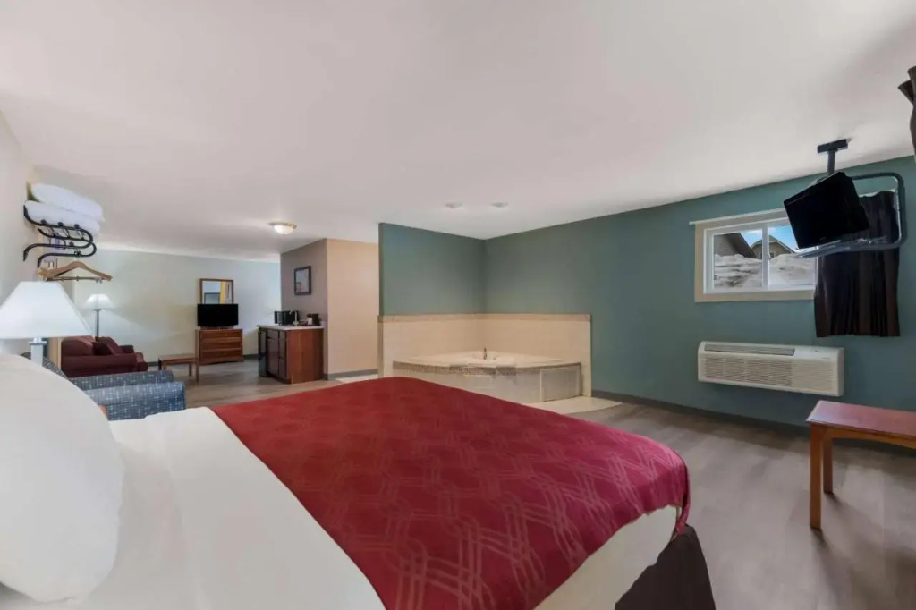 Americas Best Inns Iron Mounta