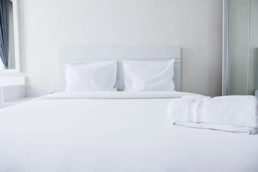 Central Jakarta Minimalist Studio Apartment at Elpis Residence