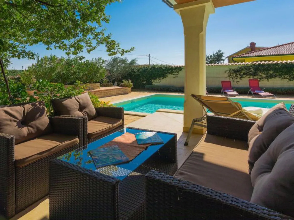 Villa De lamour by Interhome