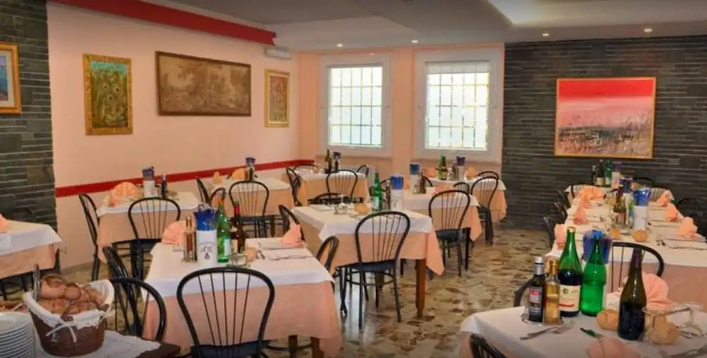 Albergo Moderna