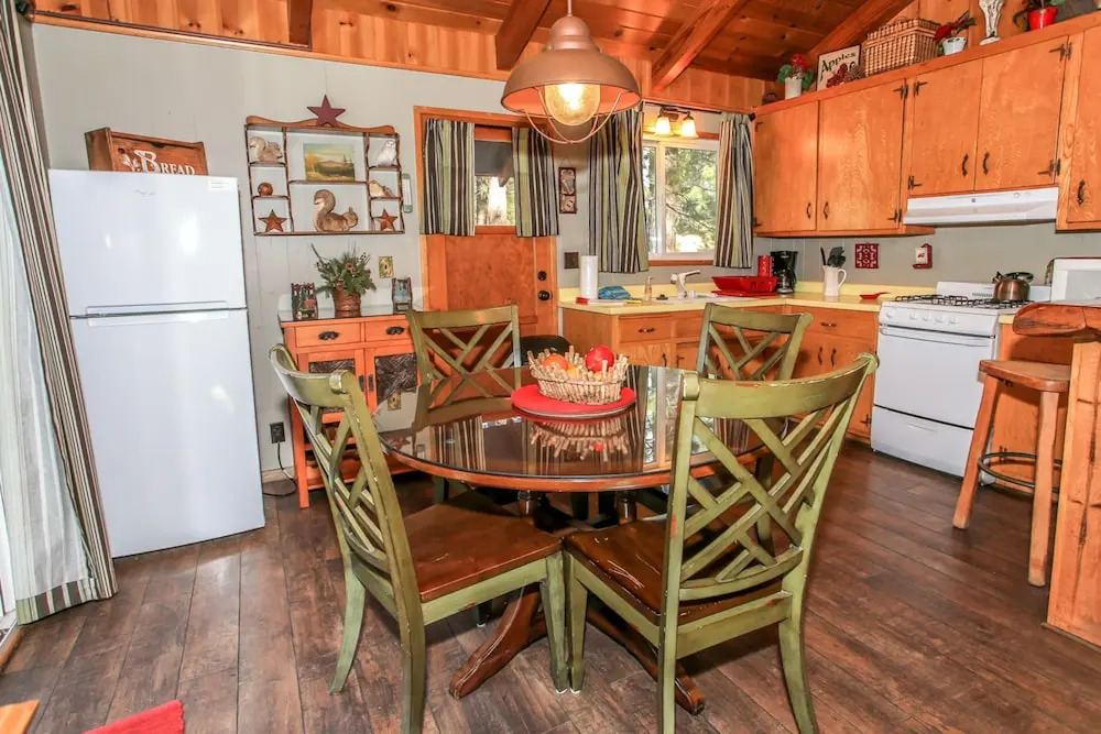 Bay Breeze Hideaway
