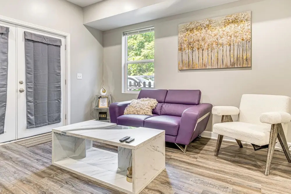 Sip, Dine & Explore Fountain Square: Indy Retreat!