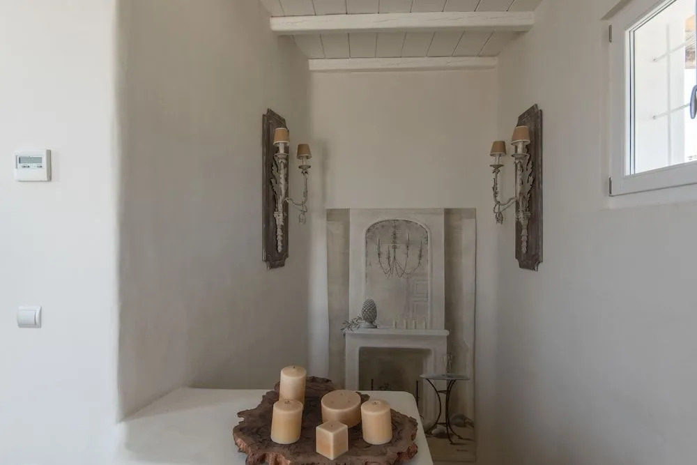 Villa Aphrodite sunkissed MykonianLuxury