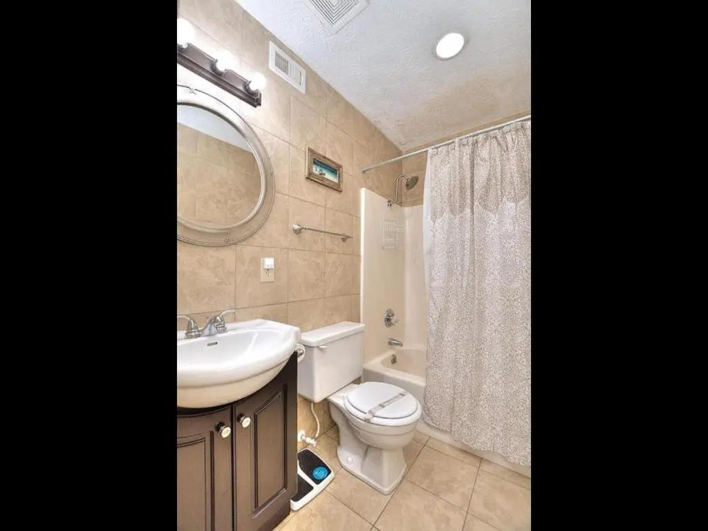 Oak Island Beach Villa 801