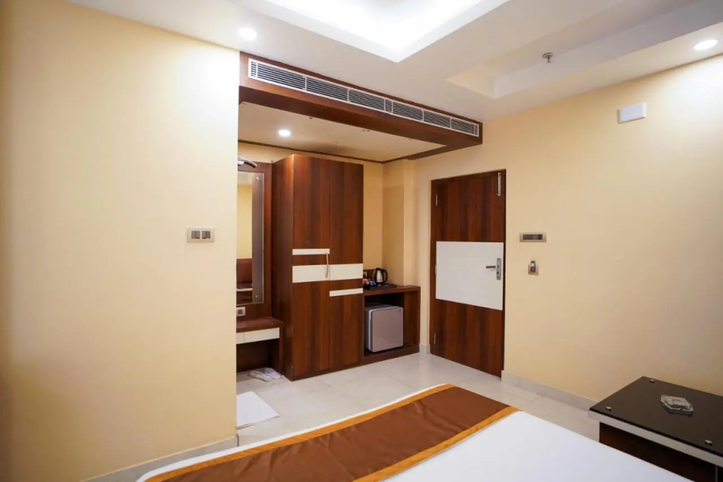 The Royal Sea A Unit of Adi Group of Hotel And Resort