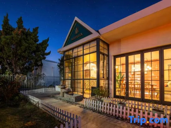 Its his smart Seascape b&B
