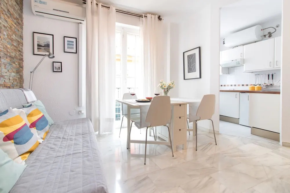 Amazing Spacious Flat Historical Center