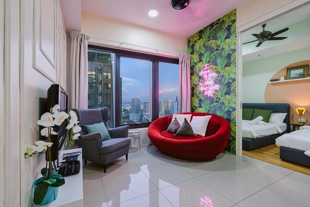 Tropicana 218 Macalister Snooker 3bedrooms by KS