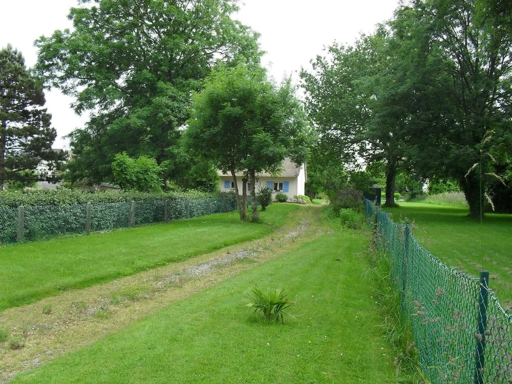House With 2 Bedrooms in Crozon, With Enclosed Garden and Wifi - 550 m